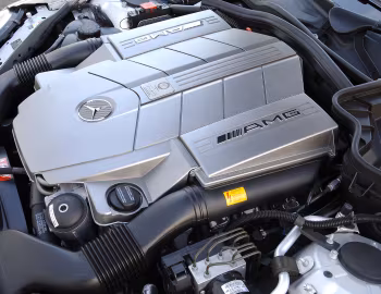 Під капотом Mercedes-Benz SLK 55 AMG [UK-spec] (R171) '2004–08