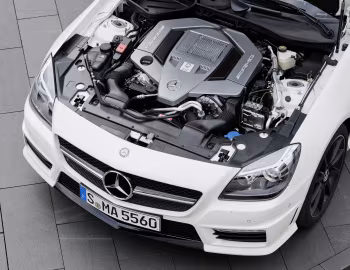 Bajo el capó Mercedes-Benz SLK 55 AMG (R172) '2011–15