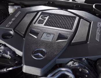 Sob o capô Mercedes-Benz SLK 55 AMG [Australia] (R172) '2012–15