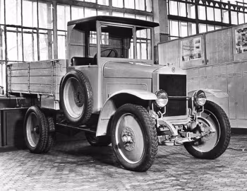 АМО-Ф15 '1928–07.1931