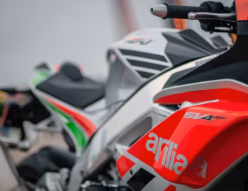 Aprilia RSV4 RF LE [North America] '2018