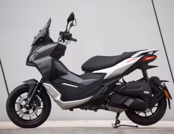 Aprilia SR GT 125 '2022–pr.