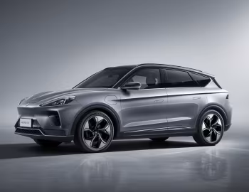 Arcfox αT '2020–н.ч.