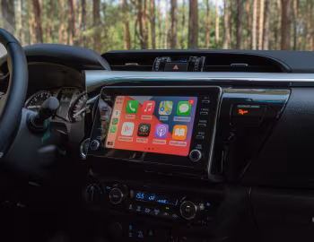 Интерьер Arctic Trucks Toyota Hilux [Poland] '2021–23