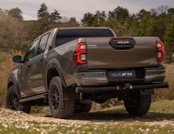 Toyota Hilux AT33 by Arctic Trucks [Italy] '2022–pr.