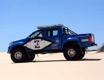 Arctic Trucks Toyota Hilux AT38 '2010–11