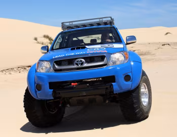 Arctic Trucks Toyota Hilux AT38 '2010–11