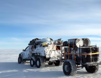 Arctic Trucks Toyota Hilux AT44 South Pole Expedition 6×6 '2010