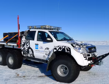 Arctic Trucks Toyota Hilux AT44 South Pole Expedition 6×6 '2010
