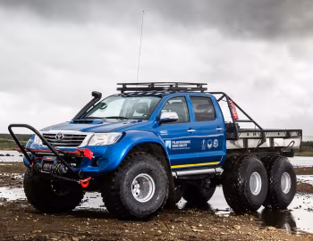 Arctic Trucks Toyota Hilux AT44 Magic-DML Expedition 6×6 '2016