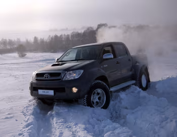 Arctic Trucks Toyota Hilux Double Cab AT35 '2008–11