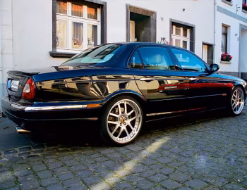 Arden AJ 19 (X350) '2003–07