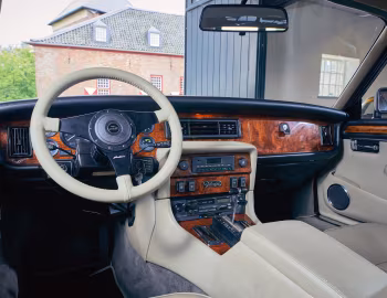 Panel frontal Arden AJ 4 (Series III) '1982