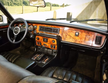 Panel frontal Arden AJ 1 (Series III) '1982–92
