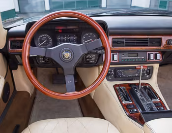 Panel frontal Arden AJ 2 V12 Cabriolet '1985