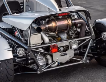 Sous la capuche 2015–pr. Ariel Atom 3S [North America] '10.2014–pr.