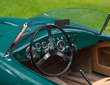 Передня панель Arnolt-Bristol Bolide Roadster '10.1953–12.1959