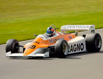 Arrows A4 '1982