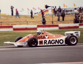 Arrows A4 '1982