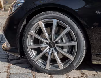 ART Mercedes-Maybach M 450LS (X222) '2018–20