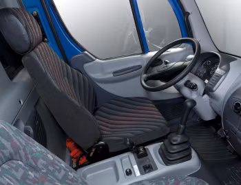 Interior Ashok Leyland Avia D120 '2006–14