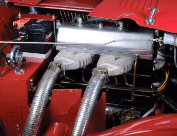 Sous la capuche Aston Martin 15/98 Short-Chassis Drophead Coupe by Abbott '1937