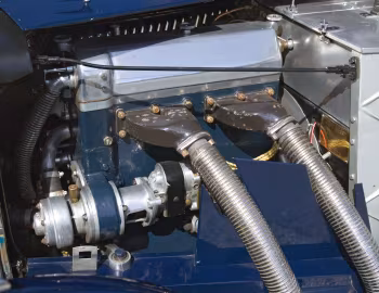 Sous la capuche Aston Martin 1 ½ Litre MkII Saloon '1934–36