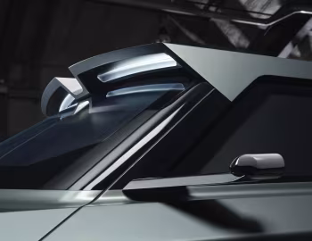 Aston Martin Dreadnought '07.2026