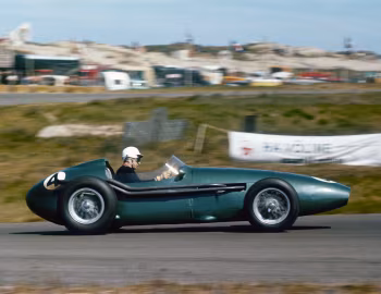 Aston Martin DBR4, Roy Salvadori