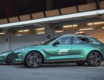 Aston Martin Vantage, Aston Martin DBX