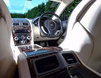 Panneau avant Aston Martin Jet 2+2 '03.2013