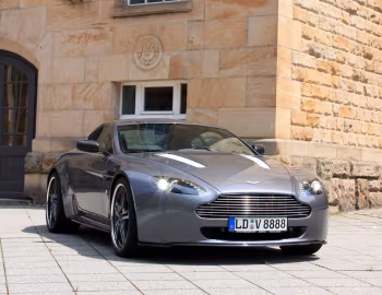 Cargraphic Aston Martin V8 Vantage '2009–12