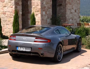 Cargraphic Aston Martin V8 Vantage '2009–12