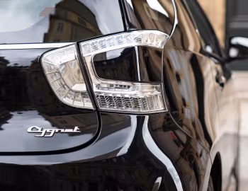 Aston Martin Cygnet Launch Edition Black [Worldwide] '01.2011–13