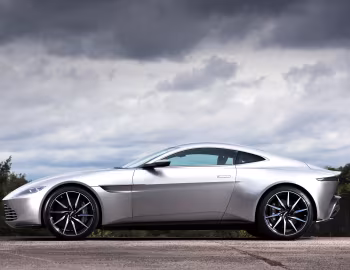 Aston Martin DB10 '2015