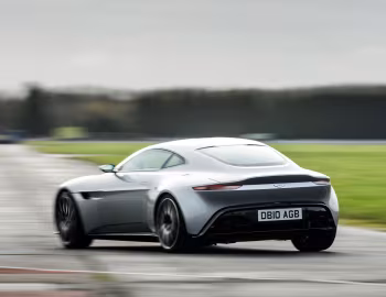 Aston Martin DB10 '2015
