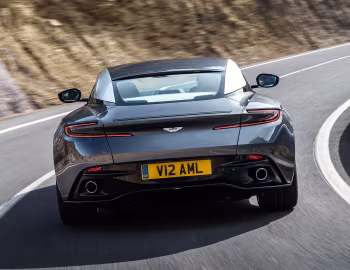 Aston Martin DB11 [UK-spec] '2016–18