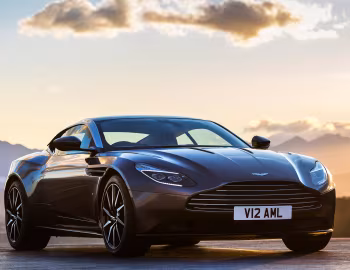 Aston Martin DB11 [UK-spec] '2016–18