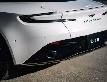 Q by Aston Martin DB11 V8 "W1" [Japan] '2021
