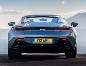 Aston Martin DB11 [UK-spec] '2016–18
