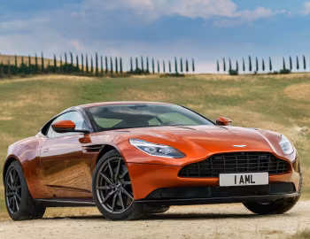 Aston Martin DB11 [Worldwide] '2016–18