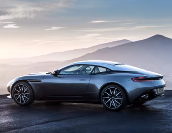 Aston Martin DB11 [UK-spec] '2016–18