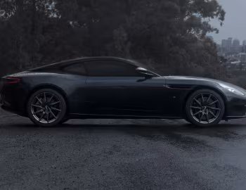 Aston Martin DB11 [Australia] '2017–18