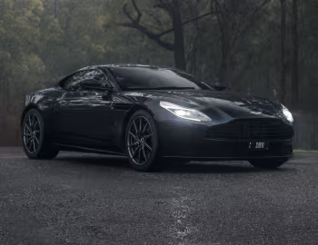 Aston Martin DB11 [Australia] '2017–18