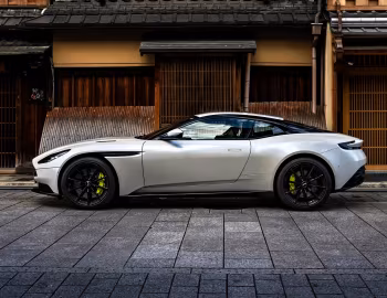 Aston Martin DB11 AMR [Japan] '2018–23