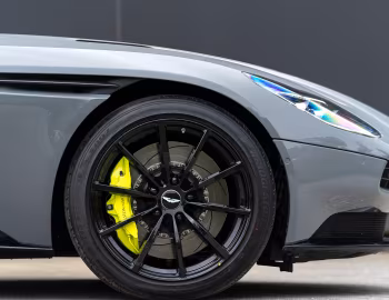 Aston Martin DB11 AMR [Worldwide] '2018–23