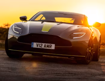 Aston Martin DB11 AMR "Signature Edition" [UK-spec] '2018