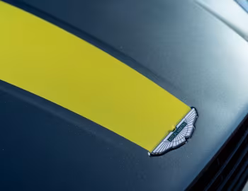 Aston Martin DB11 AMR "Signature Edition" [UK-spec] '2018