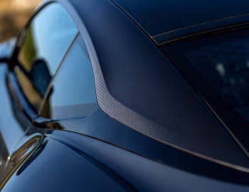 Aston Martin DB11 AMR "Signature Edition" [UK-spec] '2018