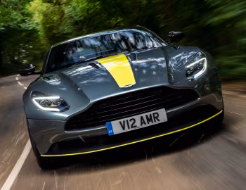 Aston Martin DB11 AMR "Signature Edition" [UK-spec] '2018